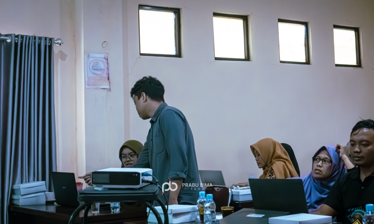 Sosialisasi Aplikasi BSP (BSI School Platform) Prabu Bima Tech dan BSI di Gedung Dakwah Muhammadiyah Purwokerto